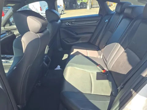 More photos of 2022 Honda Accord Sport at Clement Pre-Owned Florissant, MO