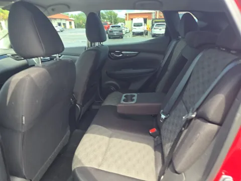 More photos of 2021 Nissan Rogue Sport SV at Clement Pre-Owned Florissant, MO