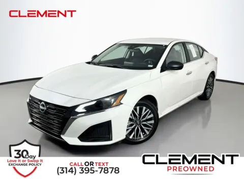White 2025 Nissan Altima 2.5 SV for sale in Florissant, MO