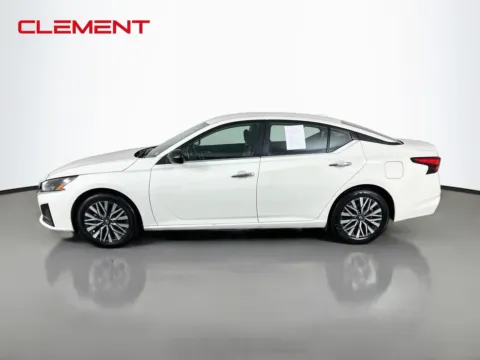 More photos of 2025 Nissan Altima 2.5 SV at Clement Pre-Owned Florissant, MO