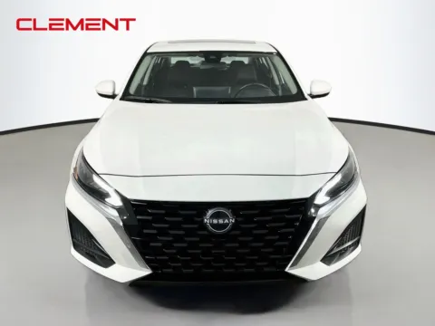 Another view of 2025 Nissan Altima 2.5 SV for sale in Florissant, MO at Clement Pre-Owned Florissant