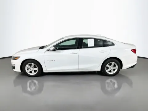 More photos of 2024 Chevrolet Malibu LT at Clement Pre-Owned Florissant, MO