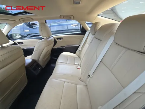 More photos of 2014 Toyota Avalon Hybrid Limited at Clement Pre-Owned Florissant, MO
