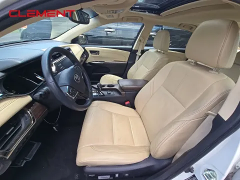 More photos of 2014 Toyota Avalon Hybrid Limited at Clement Pre-Owned Florissant, MO