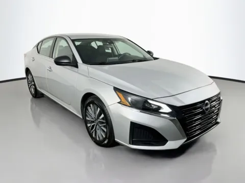 Another view of 2024 Nissan Altima 2.5 SV for sale in Florissant, MO at Clement Pre-Owned Florissant