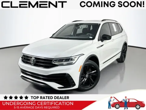 White 2023 Volkswagen Tiguan 2.0T SE R-Line Black for sale in Florissant, MO