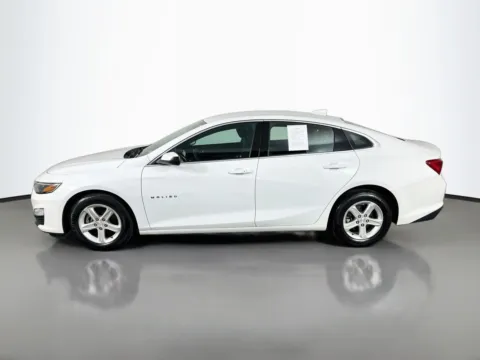 More photos of 2023 Chevrolet Malibu LT at Clement Pre-Owned Florissant, MO
