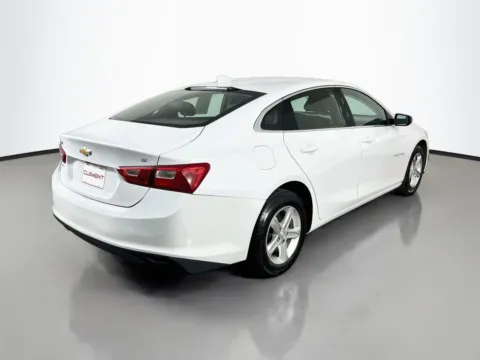 More photos of 2023 Chevrolet Malibu LT at Clement Pre-Owned Florissant, MO