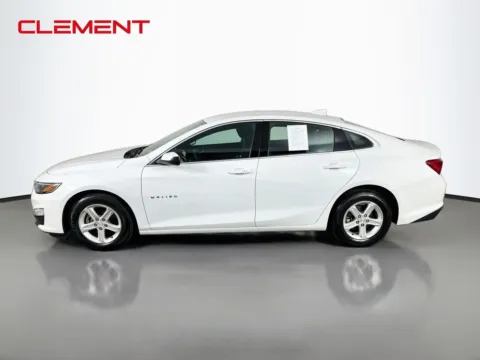 More photos of 2023 Chevrolet Malibu LT at Clement Pre-Owned Florissant, MO