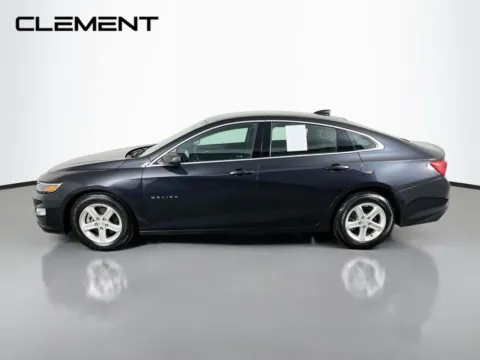 More photos of 2023 Chevrolet Malibu LT at Clement Pre-Owned Florissant, MO