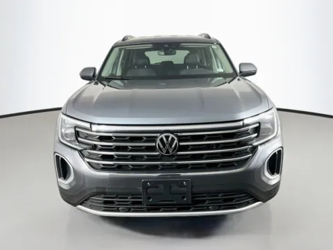 Photos of 2025 Volkswagen Atlas 2.0T SE w/Technology for sale in Florissant, MO at Clement Pre-Owned Florissant
