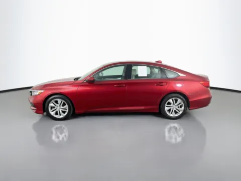 More photos of 2019 Honda Accord LX at Clement Pre-Owned Florissant, MO