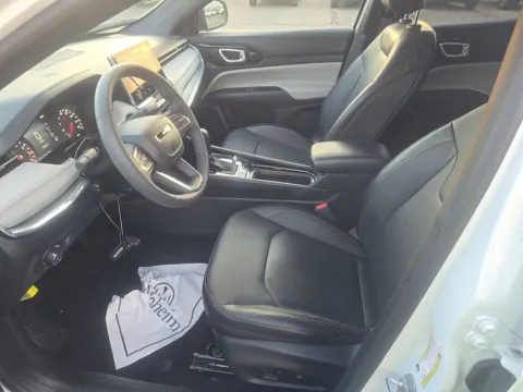 Another view of 2023 Jeep Compass Limited for sale in Florissant, MO at Clement Pre-Owned Florissant