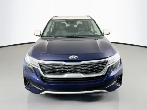 Photos of 2021 Kia Seltos S for sale in Florissant, MO at Clement Pre-Owned Florissant