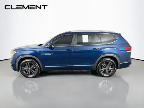 More photos of 2022 Volkswagen Atlas 3.6L V6 SEL R-Line at Clement Pre-Owned Florissant, MO