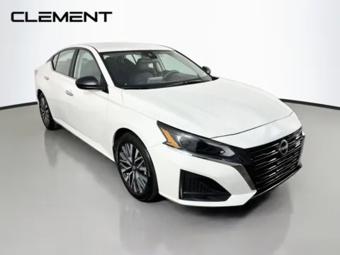 More photos of 2025 Nissan Altima 2.5 SV at Clement Pre-Owned Florissant, MO