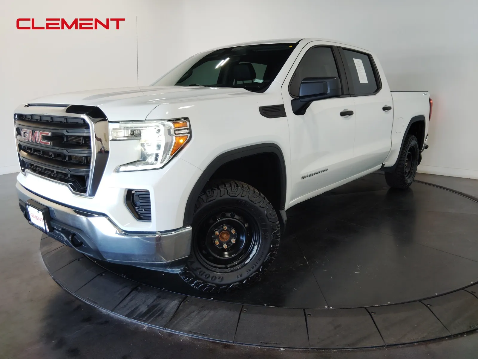 White 2020 GMC Sierra 1500 for sale in Florissant, MO
