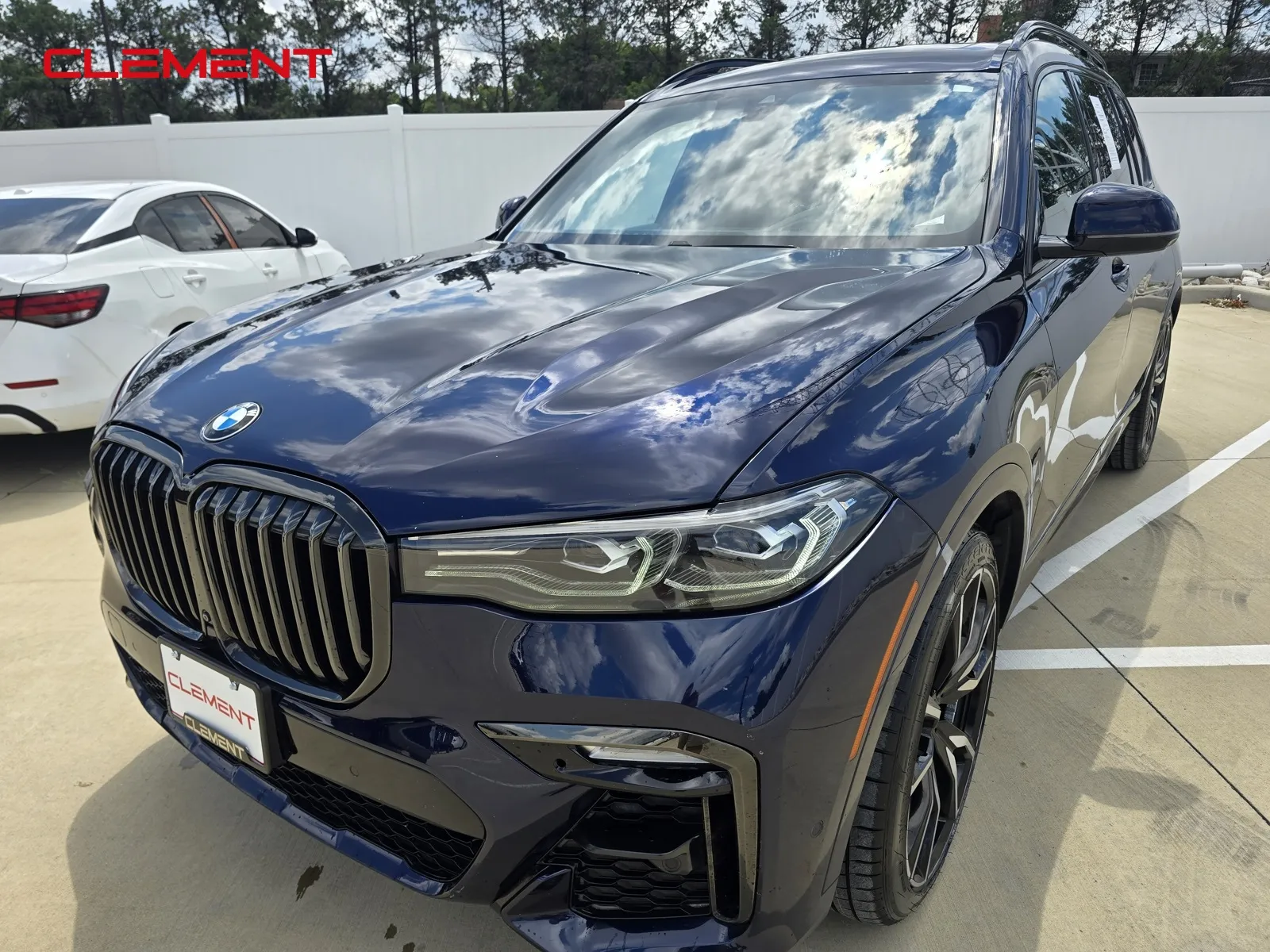 Blue 2021 BMW X7 xDrive40i for sale in Florissant, MO