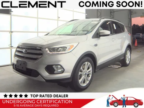 Silver 2019 Ford Escape SEL for sale in Florissant, MO