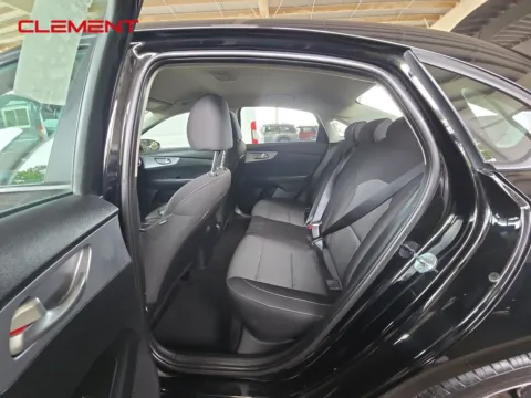 More photos of 2022 Kia Forte LXS at Clement Pre-Owned, MO