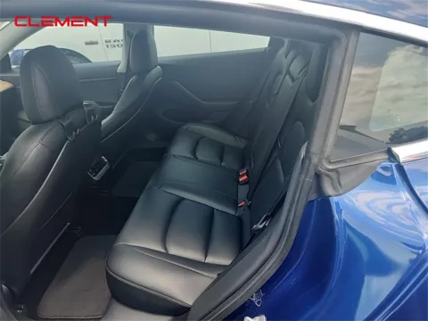 More photos of 2020 Tesla Model 3 Standard Range Plus at Clement Pre-Owned, MO