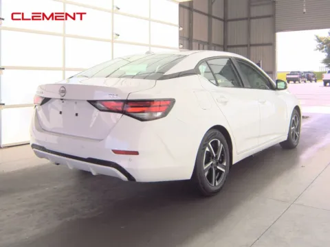 More photos of 2024 Nissan Sentra SV at Clement Pre-Owned, MO