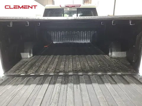 More photos of 2022 Chevrolet Silverado 1500 High Country at Clement Pre-Owned, MO