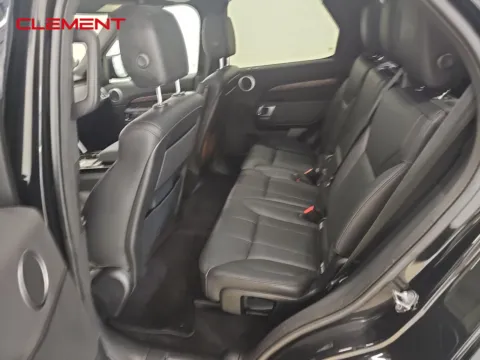 More photos of 2020 Land Rover Discovery HSE at Clement Pre-Owned, MO