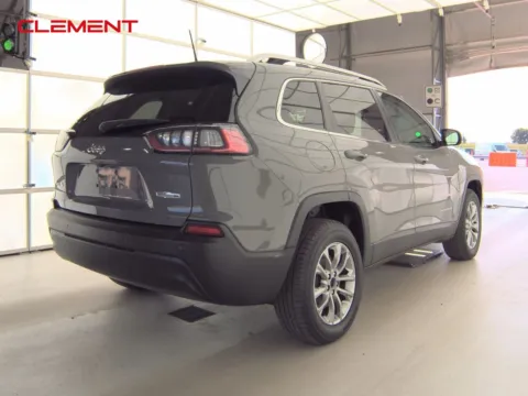 More photos of 2020 Jeep Cherokee Latitude Plus at Clement Pre-Owned, MO