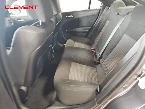 More photos of 2018 Dodge Charger R/T at Clement Pre-Owned, MO