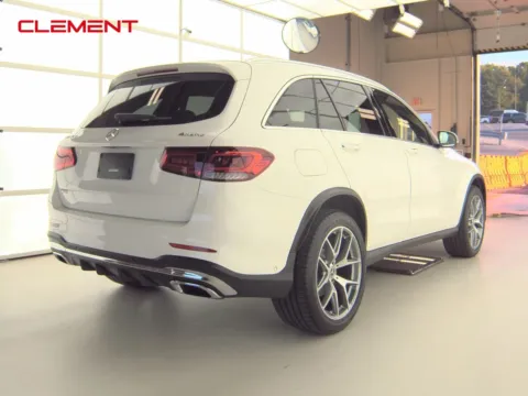More photos of 2022 Mercedes-Benz GLC 300 at Clement Pre-Owned, MO
