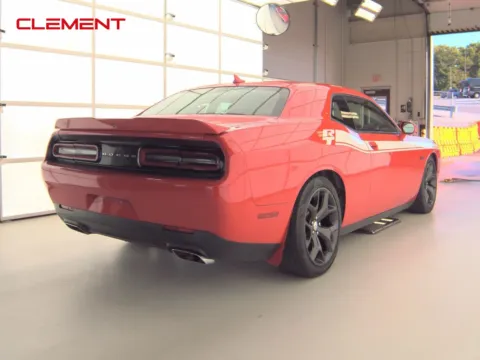 More photos of 2015 Dodge Challenger R/T at Clement Pre-Owned, MO