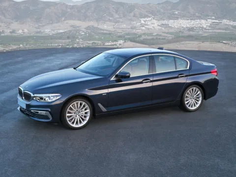 Gray 2019 BMW 5 Series 540i xDrive for sale in Florissant, MO