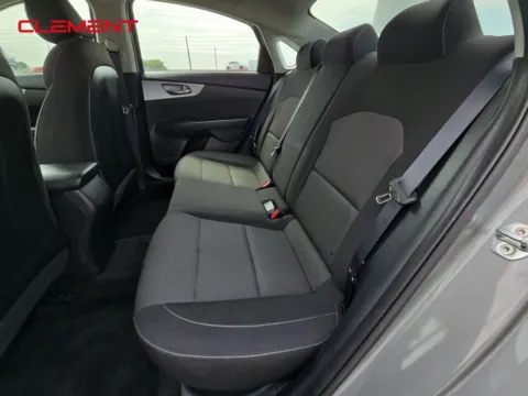 More photos of 2022 Kia Forte LXS at Clement Pre-Owned, MO
