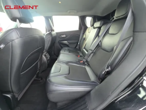 More photos of 2020 Jeep Cherokee Latitude Plus at Clement Pre-Owned, MO