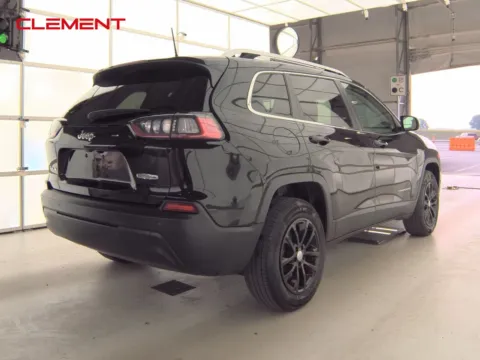 More photos of 2020 Jeep Cherokee Latitude Plus at Clement Pre-Owned, MO
