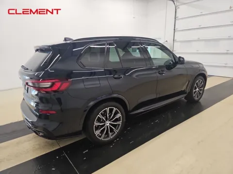 More photos of 2021 BMW X5 xDrive40i at Clement Pre-Owned, MO