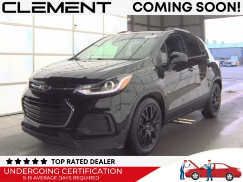 Black 2022 Chevrolet Trax LT for sale in Florissant, MO