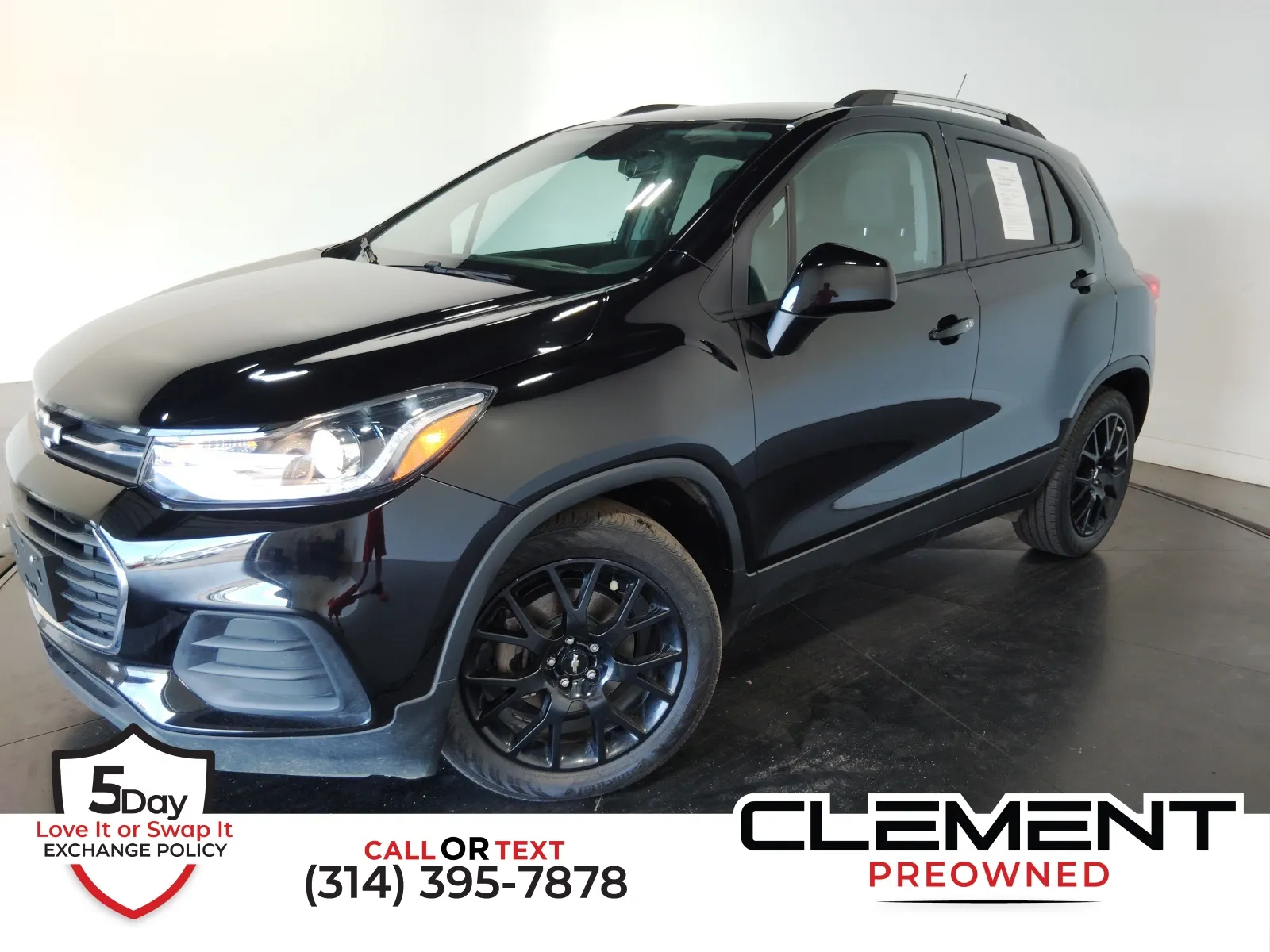 Black 2022 Chevrolet Trax LT for sale in Florissant, MO