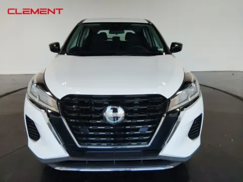 Photos of 2022 Nissan Kicks S for sale in Florissant, MO at Clement Pre-Owned