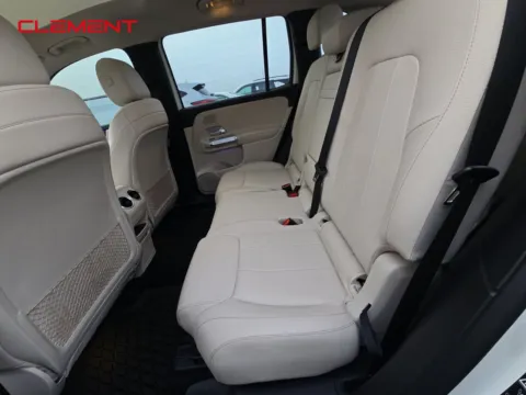 More photos of 2021 Mercedes-Benz GLB 250 at Clement Pre-Owned, MO