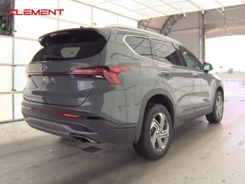 More photos of 2023 Hyundai Santa Fe SEL at Clement Pre-Owned, MO