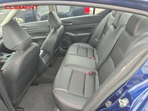 More photos of 2022 Nissan Altima 2.5 SR at Clement Pre-Owned, MO