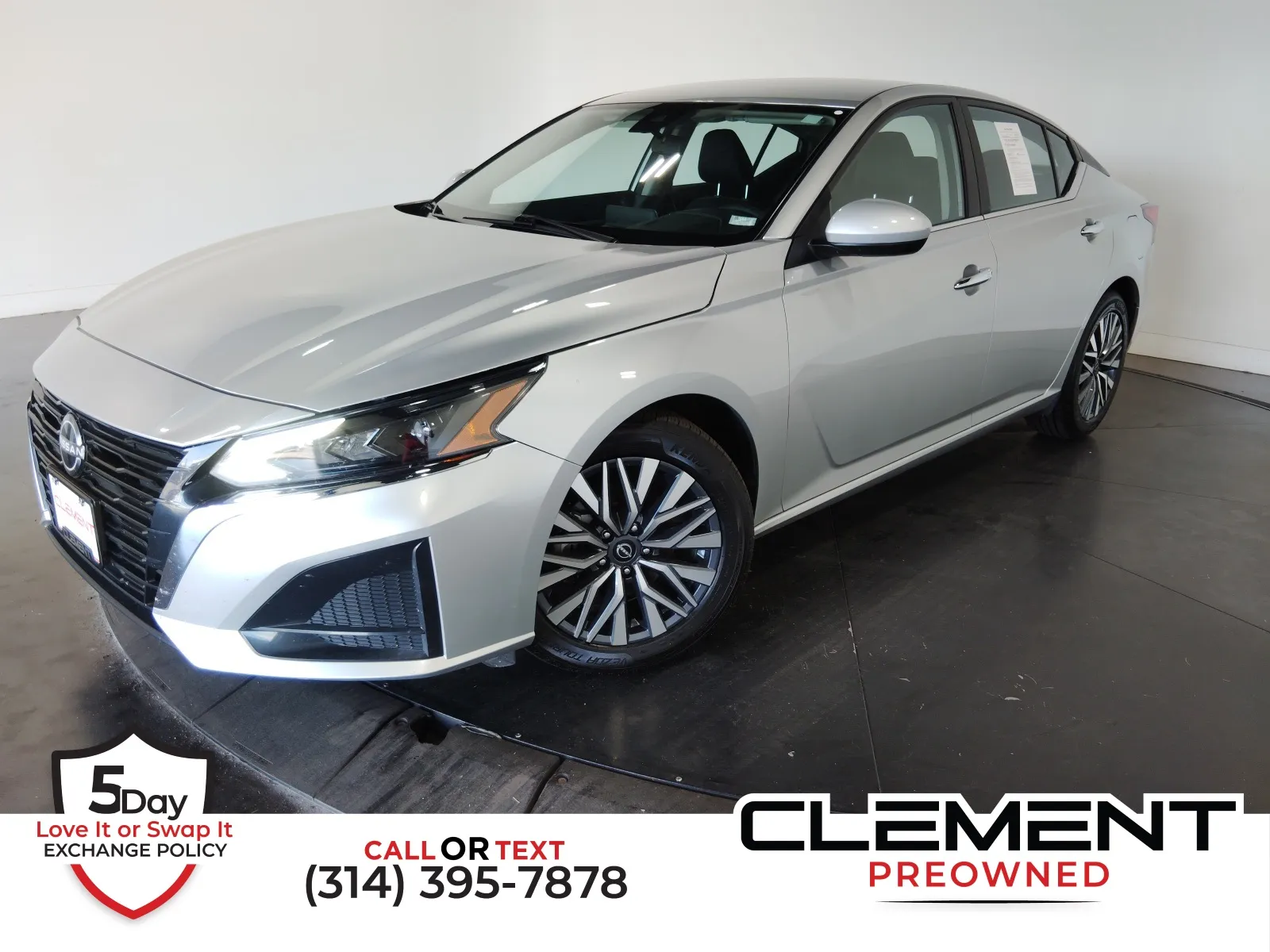 Silver 2023 Nissan Altima 2.5 SV for sale in Florissant, MO