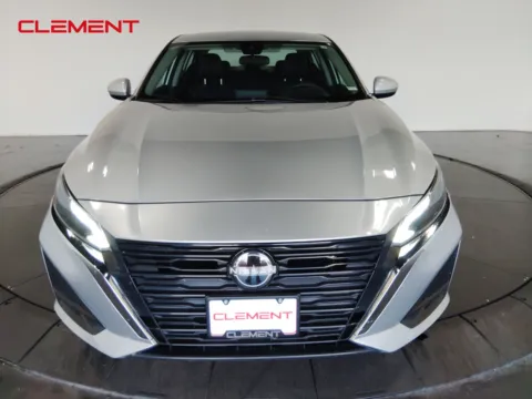 Photos of 2023 Nissan Altima 2.5 SV for sale in Florissant, MO at Clement Pre-Owned