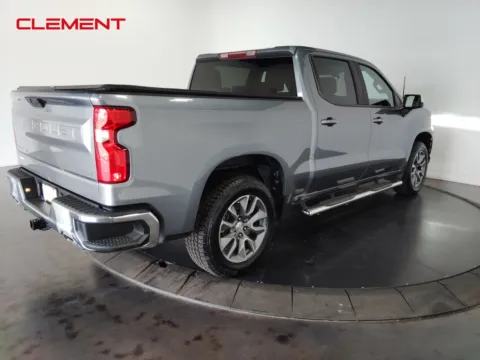 More photos of 2021 Chevrolet Silverado 1500 LT at Clement Pre-Owned, MO