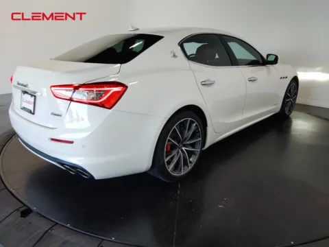 More photos of 2019 Maserati Ghibli S Q4 GranLusso at Clement Pre-Owned, MO
