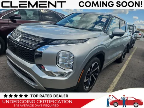 Silver 2024 Mitsubishi Outlander SE for sale in Florissant, MO