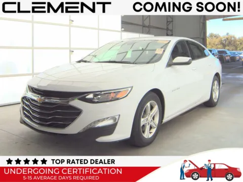 White 2023 Chevrolet Malibu LT for sale in Florissant, MO