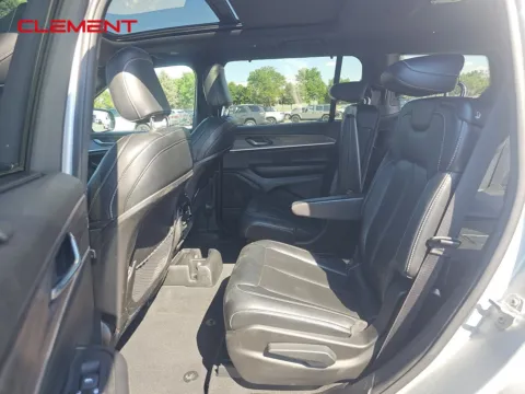More photos of 2024 Jeep Grand Cherokee L Limited at Clement Pre-Owned, MO